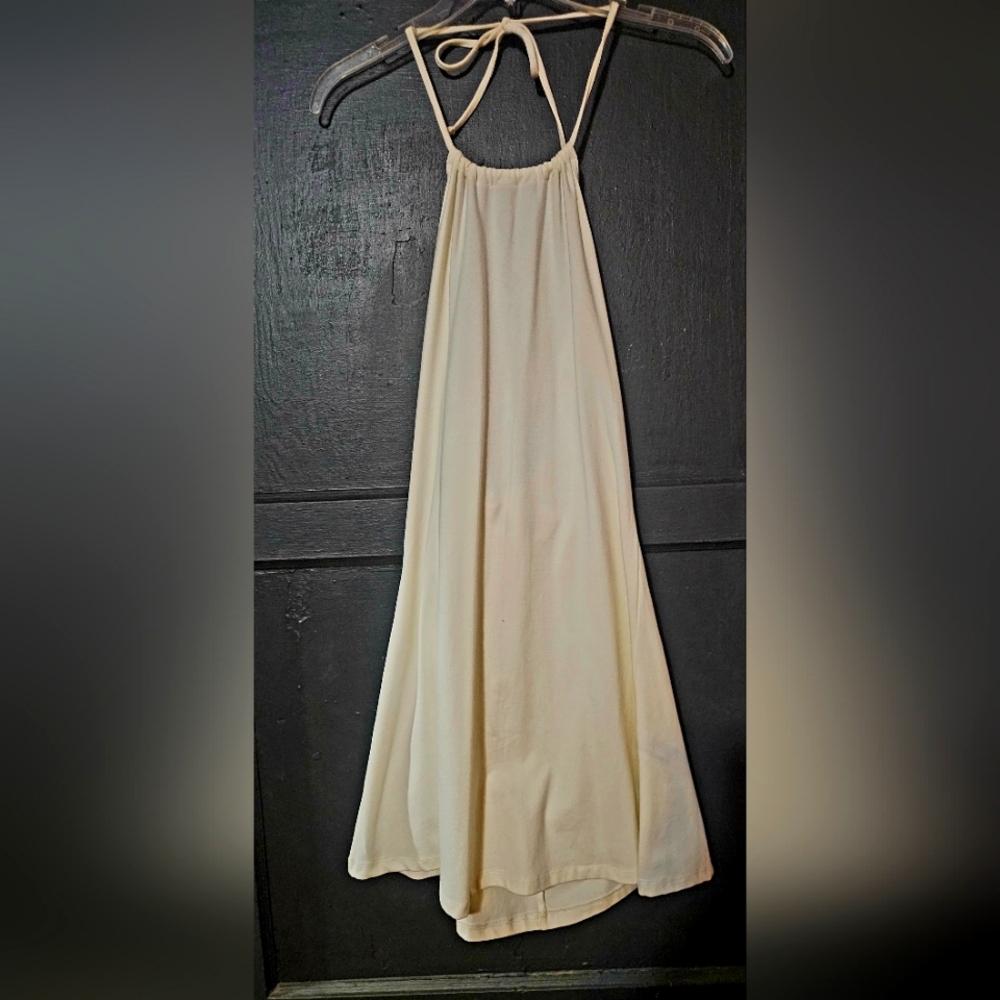 Halter tie Forever 21 dress 🩷